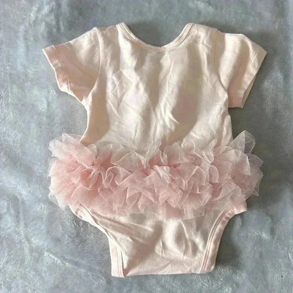 ⭐️Host Pick⭐️ Popatu - NWOT - short sleeve ballet/floral tutu design onesie top. - Picture 3 of 3